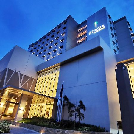 Acacia Hotel Davao Stadt Exterior foto